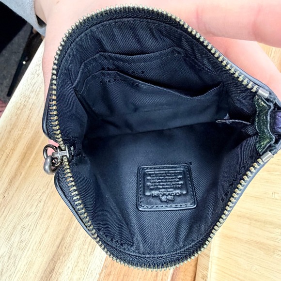 Coach HOLOGRAM CORNER ZIP WRISTLET Iridescent Metallic Purple Leather Small - Picture 5 of 5